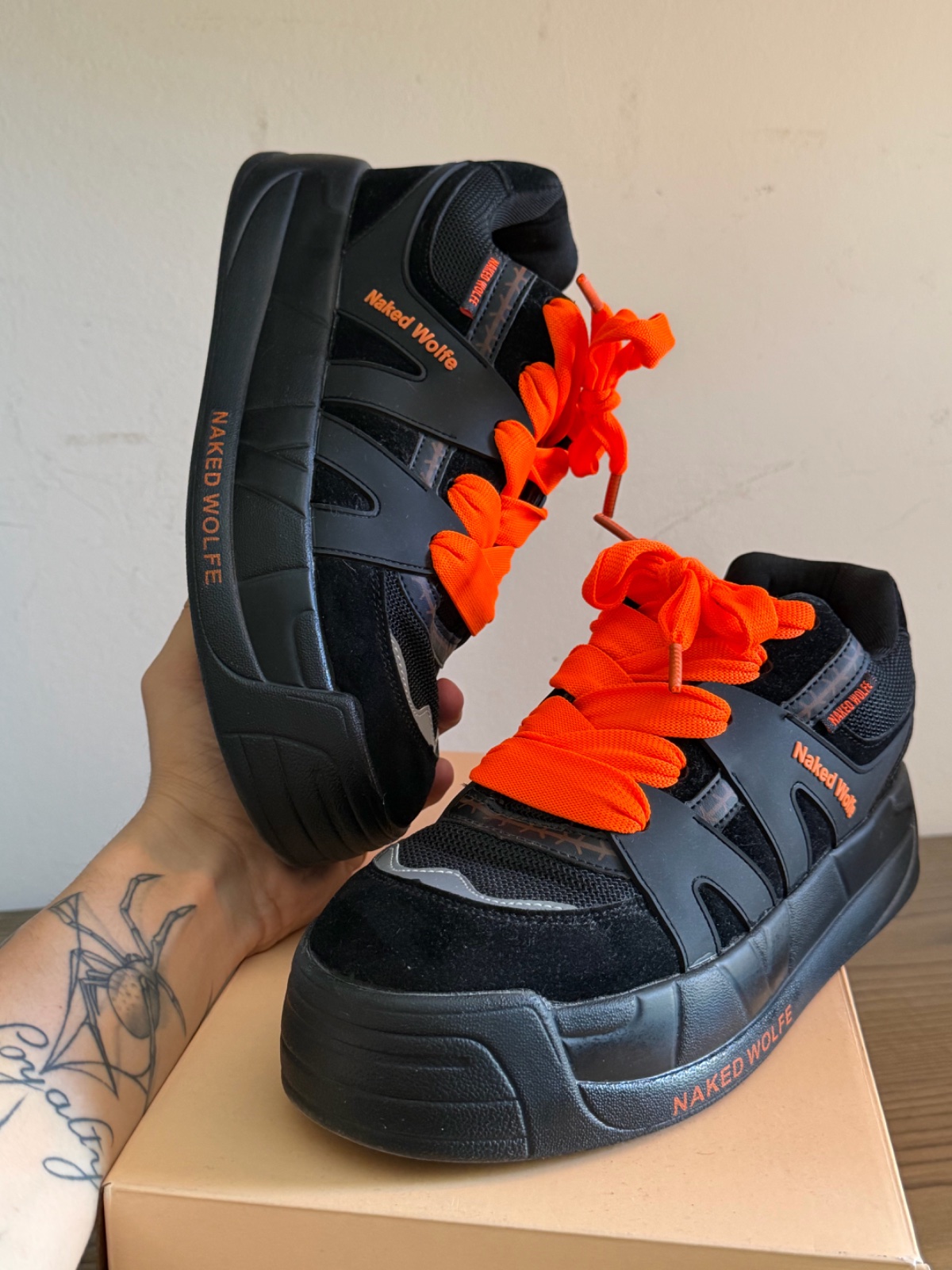 Chaussures NAKED WOLF