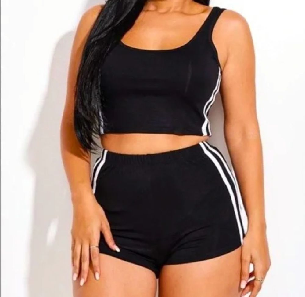 T-shirt+short noire 