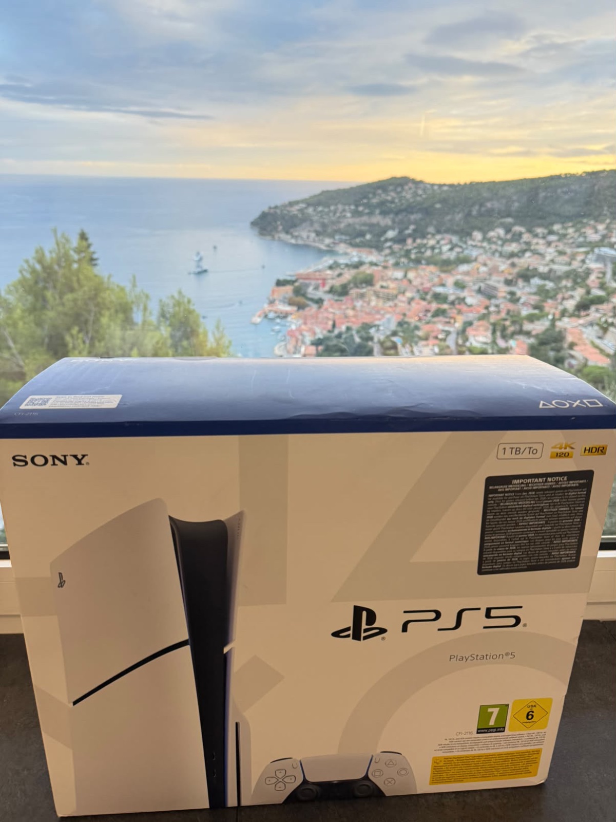 PlayStation 5 / 1TB/ To