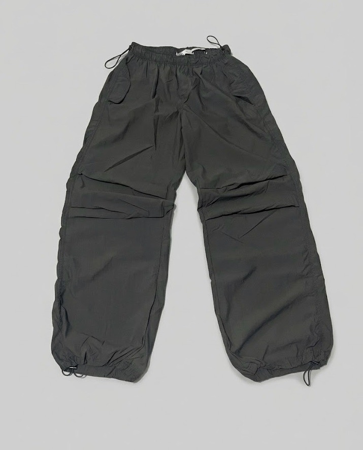 Pantalon parachute Bershka