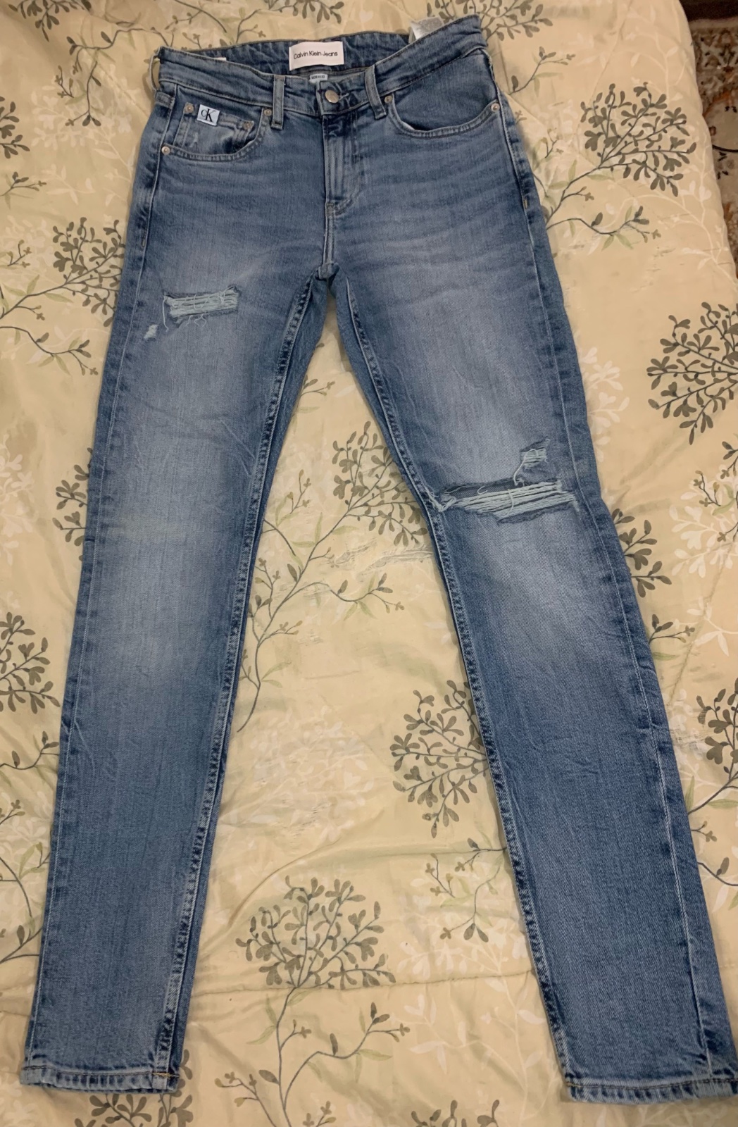 Jean Calvin Klein Slim Taper - W28 L32 - Light Blue Distressed