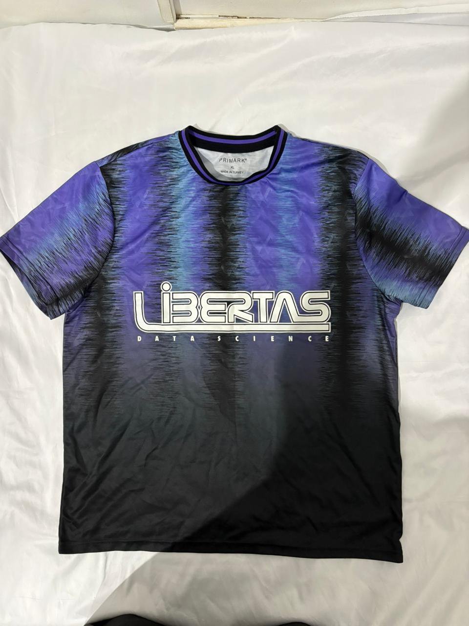 T shirt primark libertas