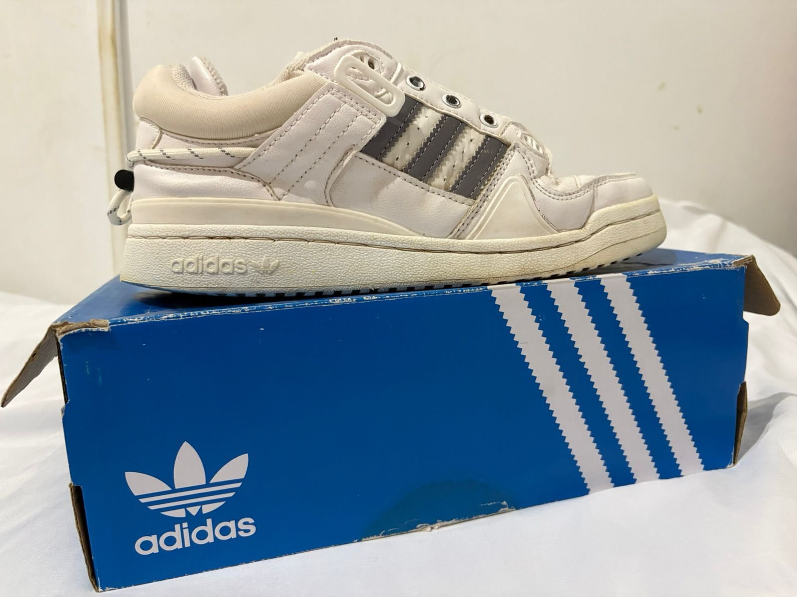 Adidas Bad bunny 
