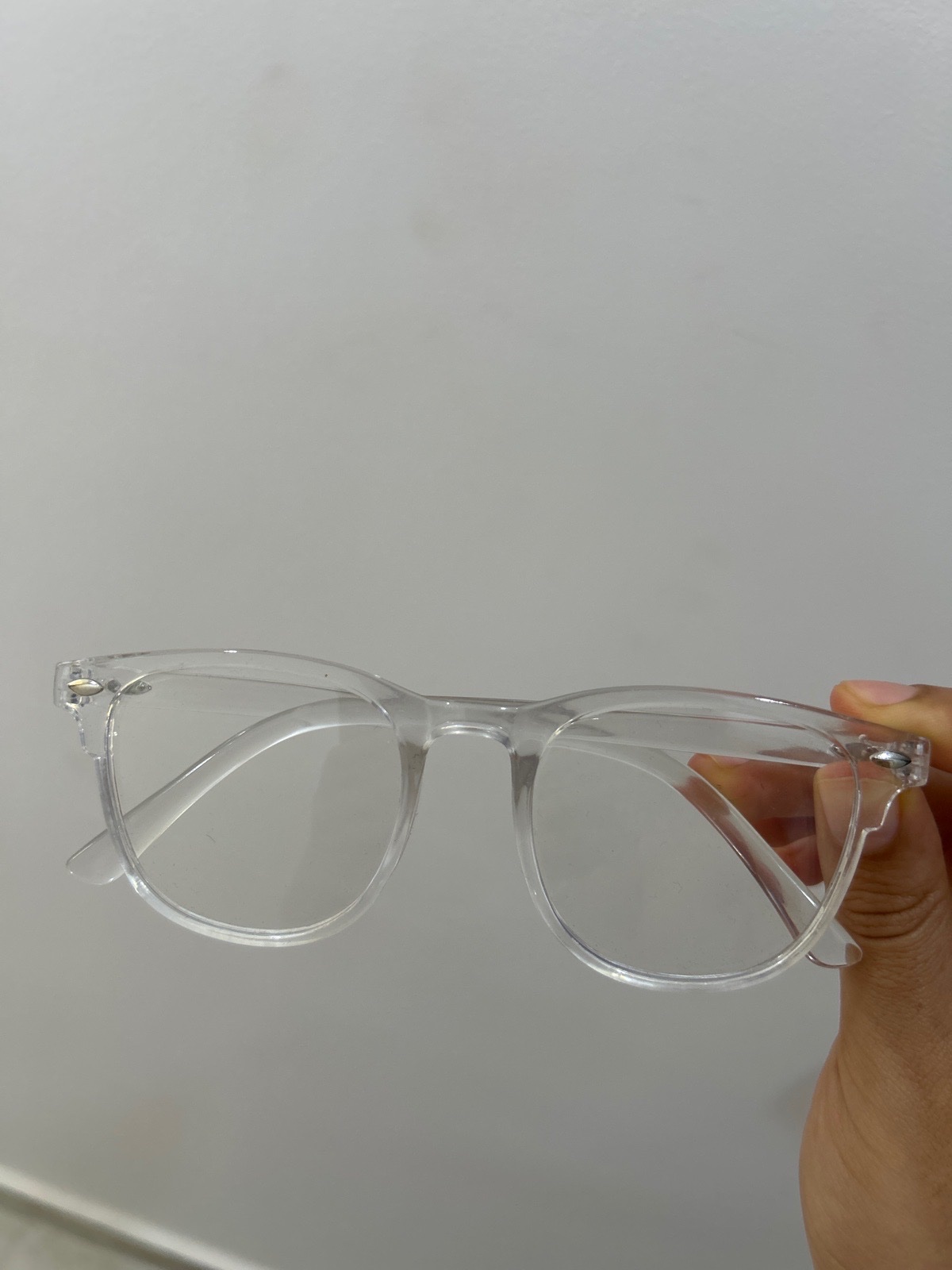 Lunettes transparentes 