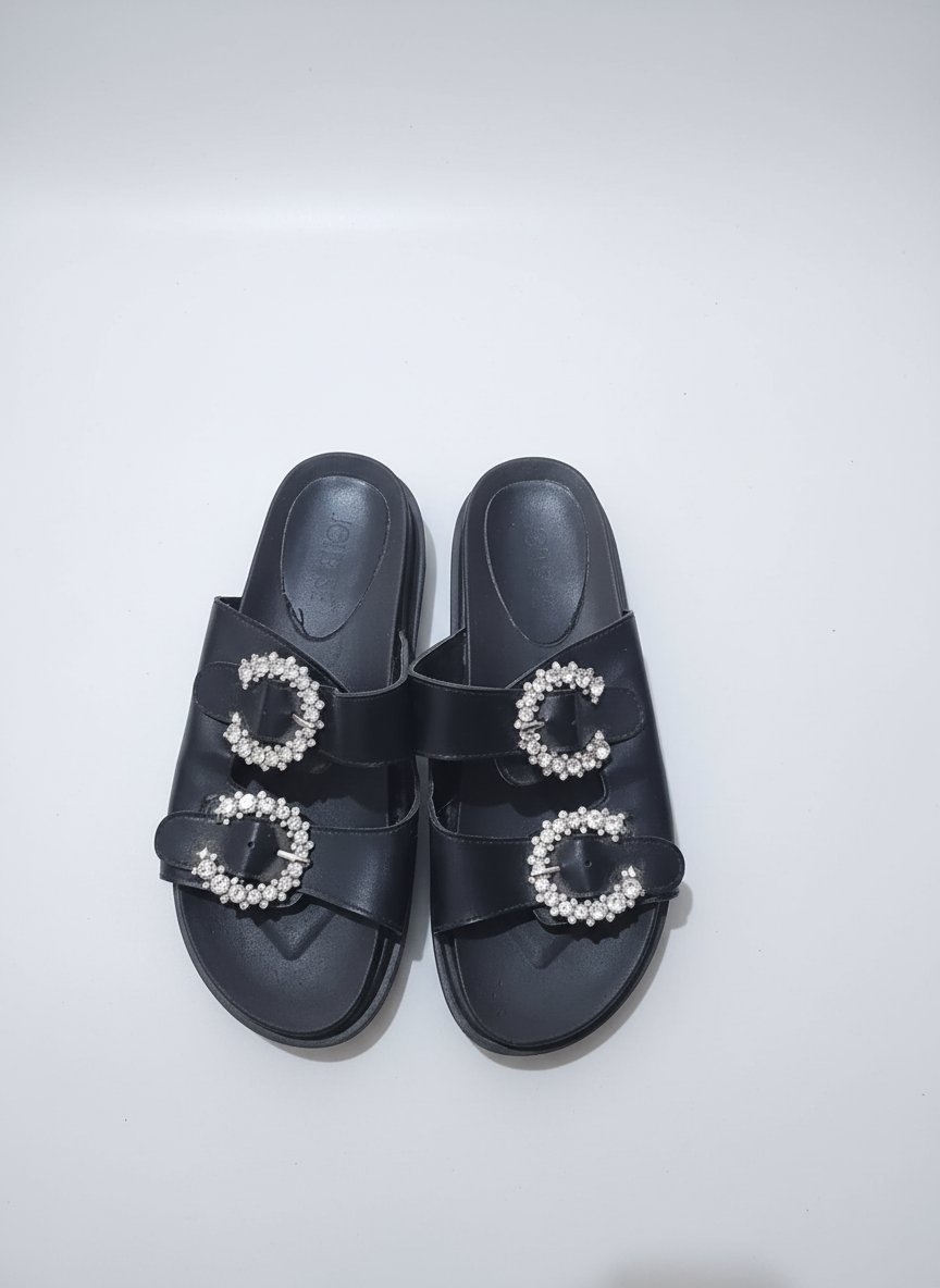 Claquettes noires 