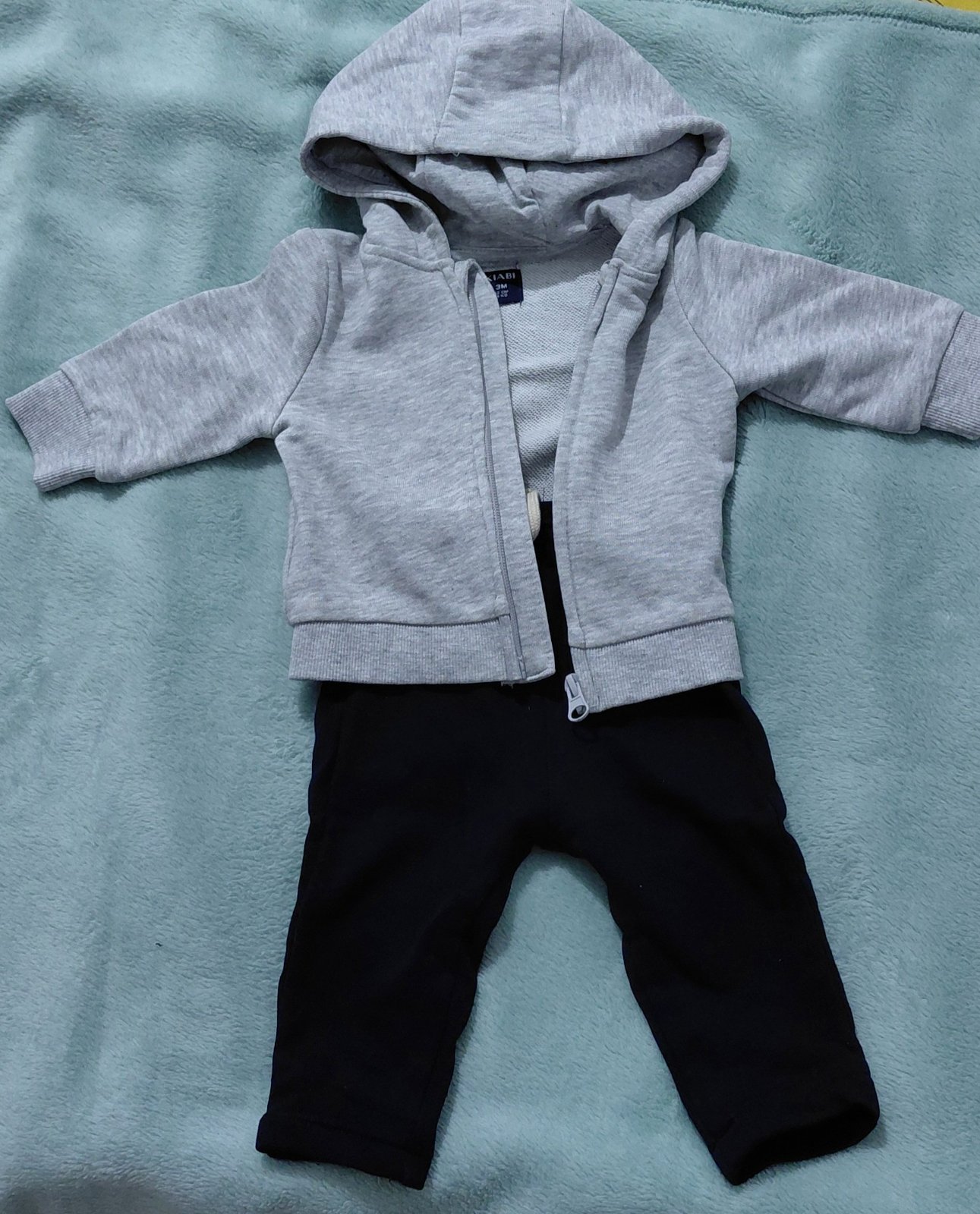 Pantalon et veste bebe 