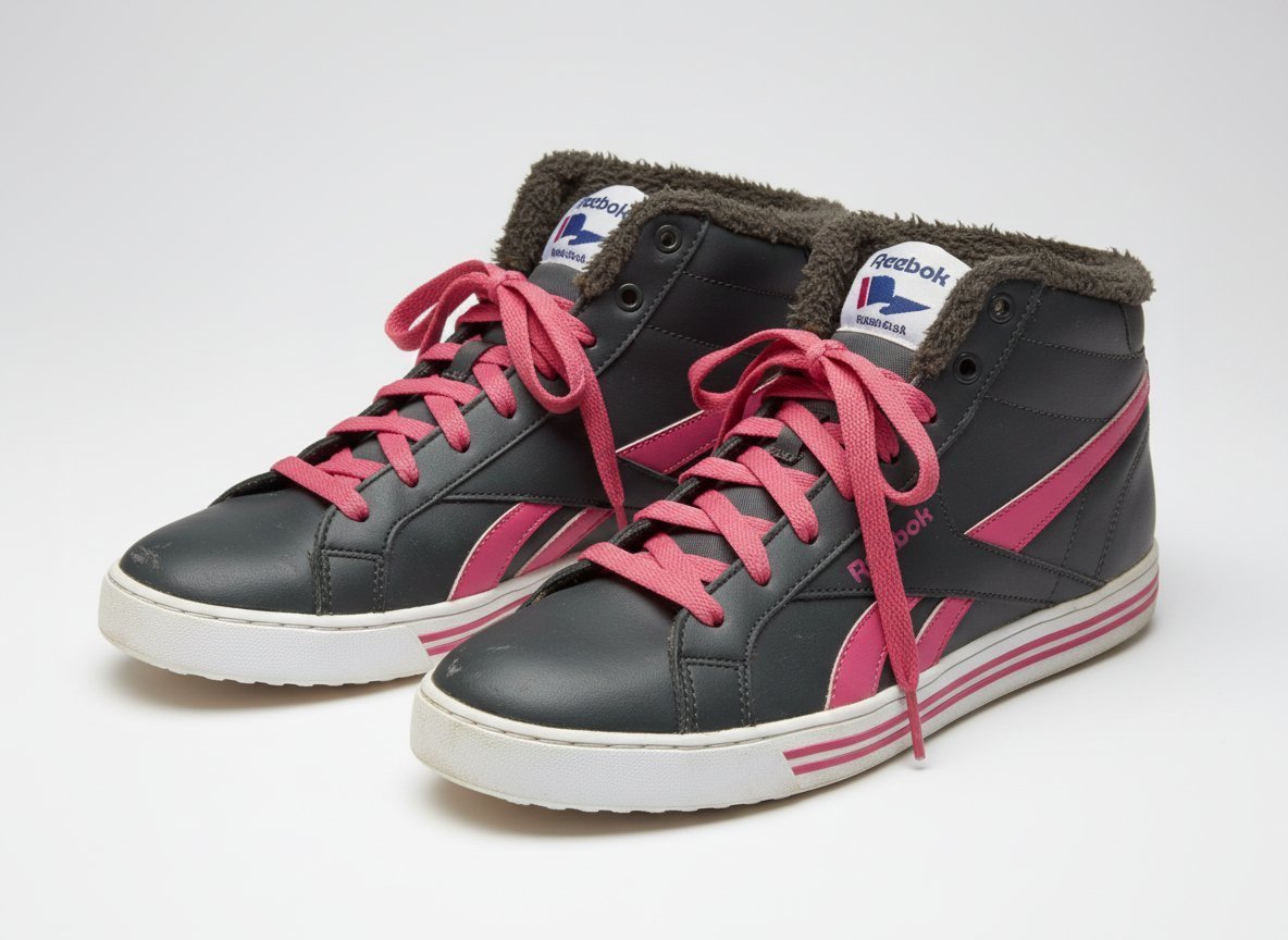 REEBOK FEMME POINTURE 35 NEUF ET ORIGINAL