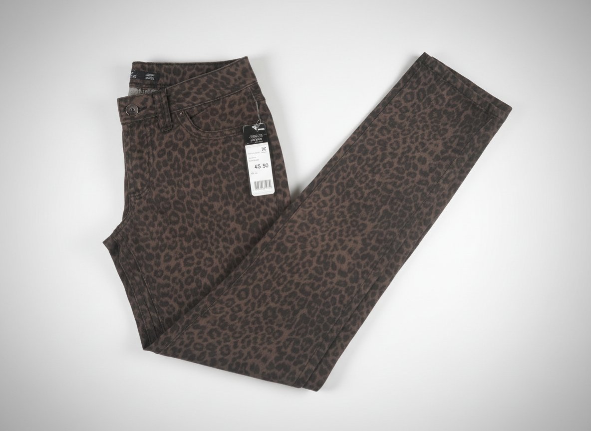 ELLEN AMBER MARQUE SUISSE TAILLE 36 neuf et importe