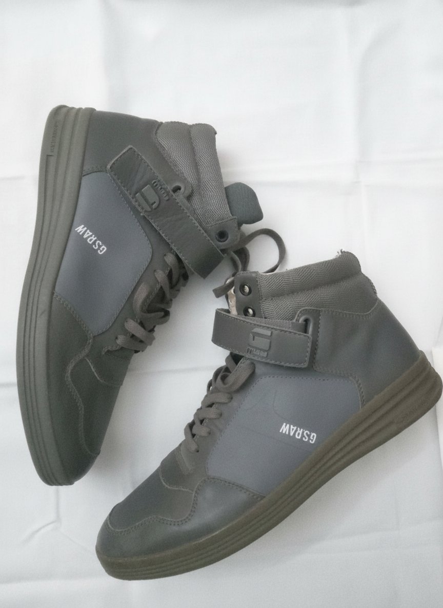 BASKETS GSTAR POINTURE 42 NEUF