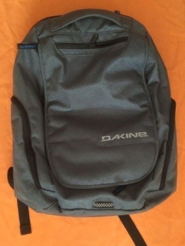 DAKINE SAC A DOS NEUF ET IMPORTÉ