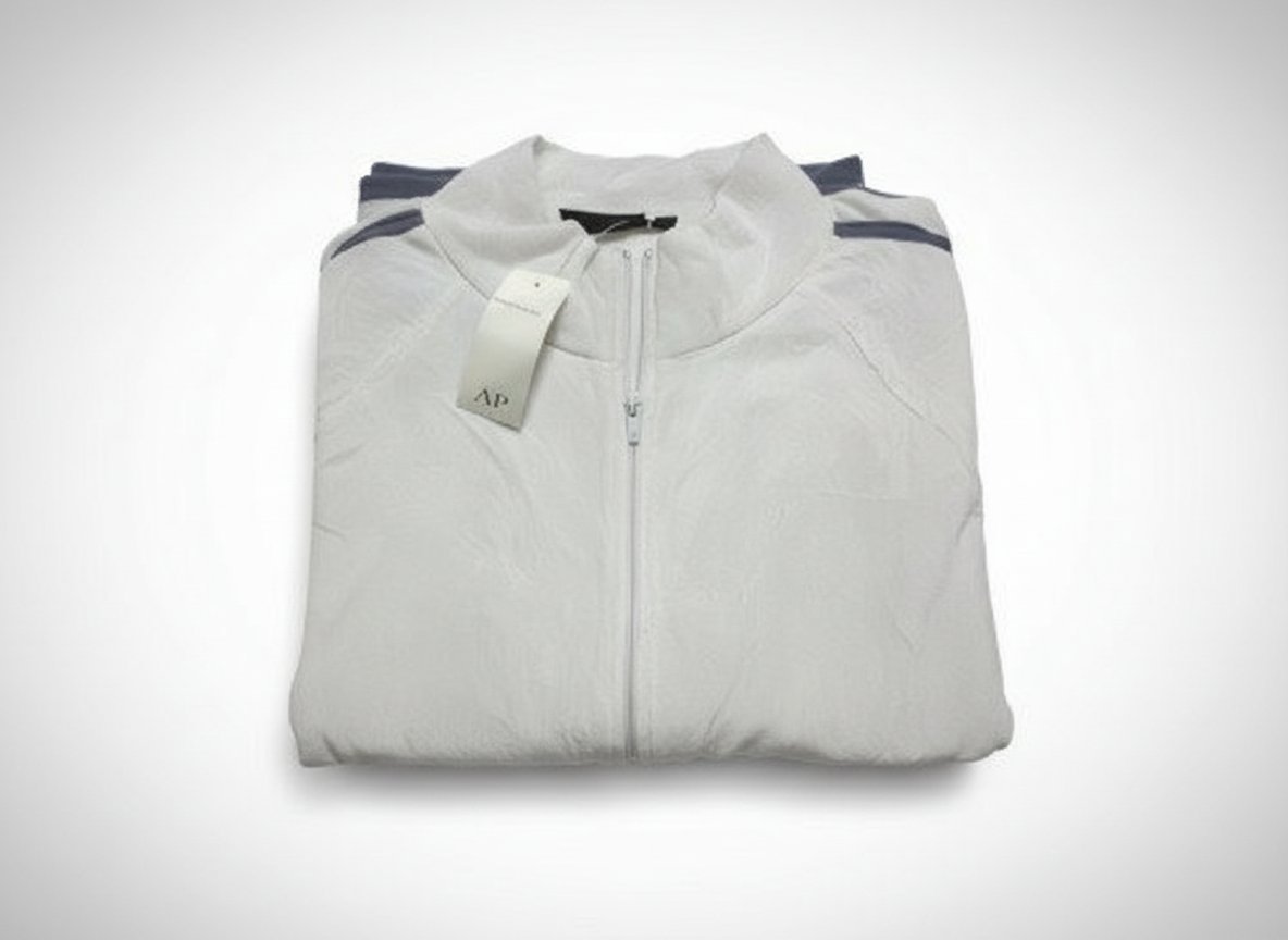 AP VESTE SURVET LEGERE ET FEMININE TAILLE M NEUF ET IMPORTE DE SUISSE