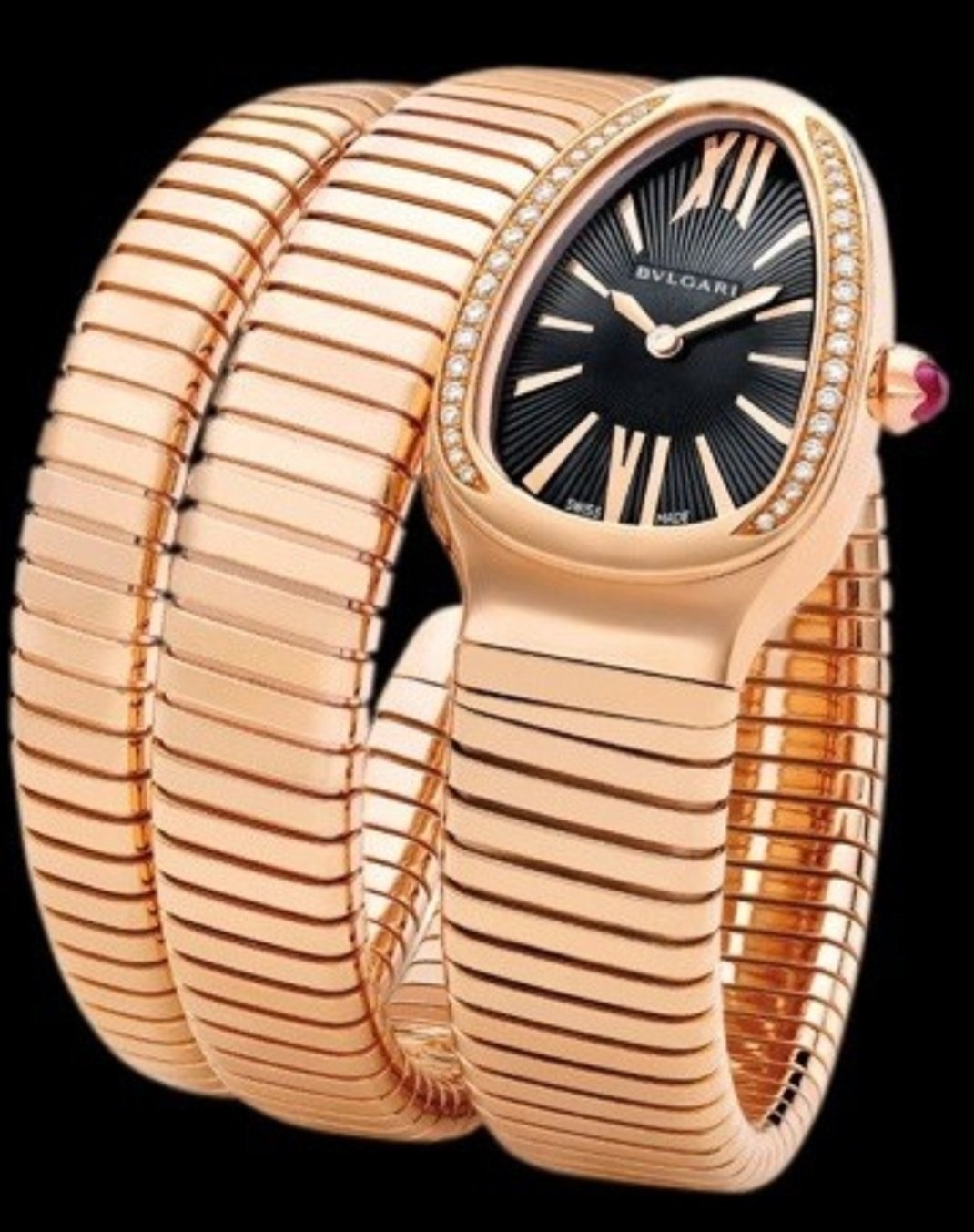 Montre style luxe imprimé de la marque BVLGARI serpenti Tu bogas en  rose dotée et d'un bracelet à double spirale 