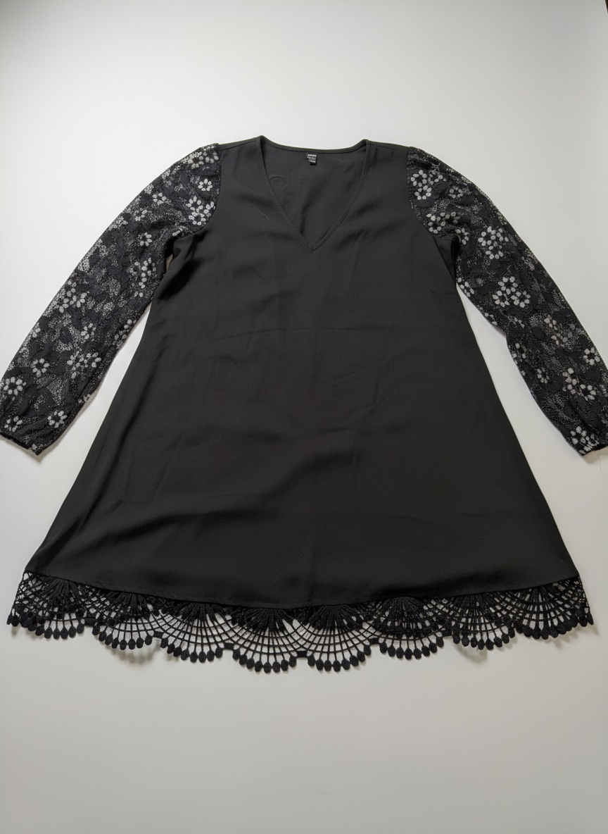 Robe Noire Dentelle Chic