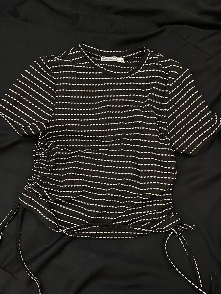 T-shirt (top)