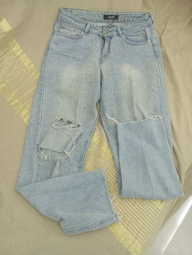 Jean unikastyle taille 38 