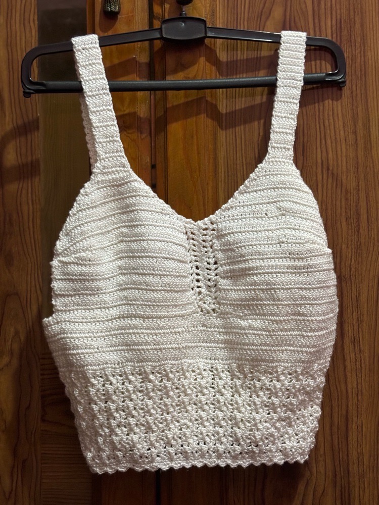 Crop Top Crochet fait main 