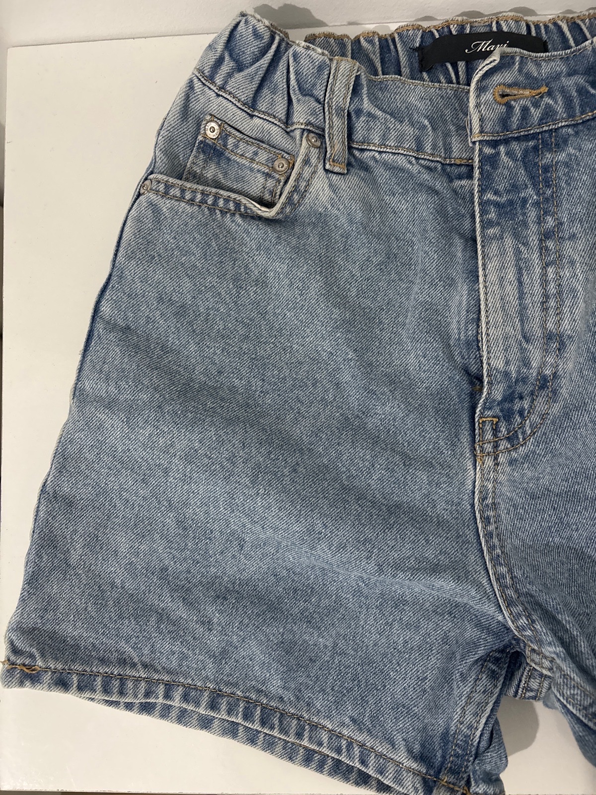 Short jean
