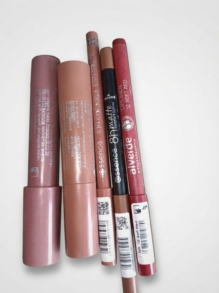 Rouges à lèvres alverde dm et trois lip liner esscese et alverde dm importation almangne 
