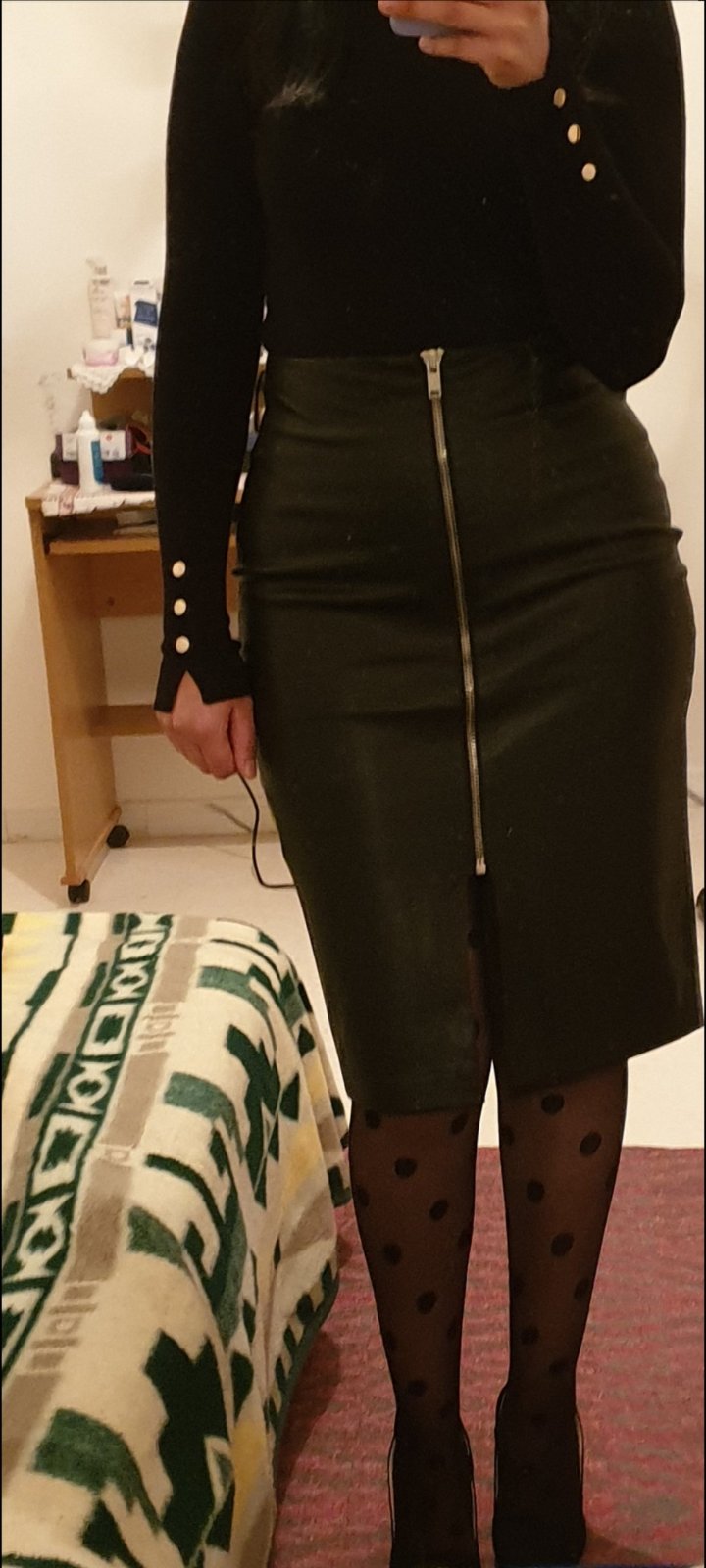 Jupe simili cuir mi longue stradivarius 