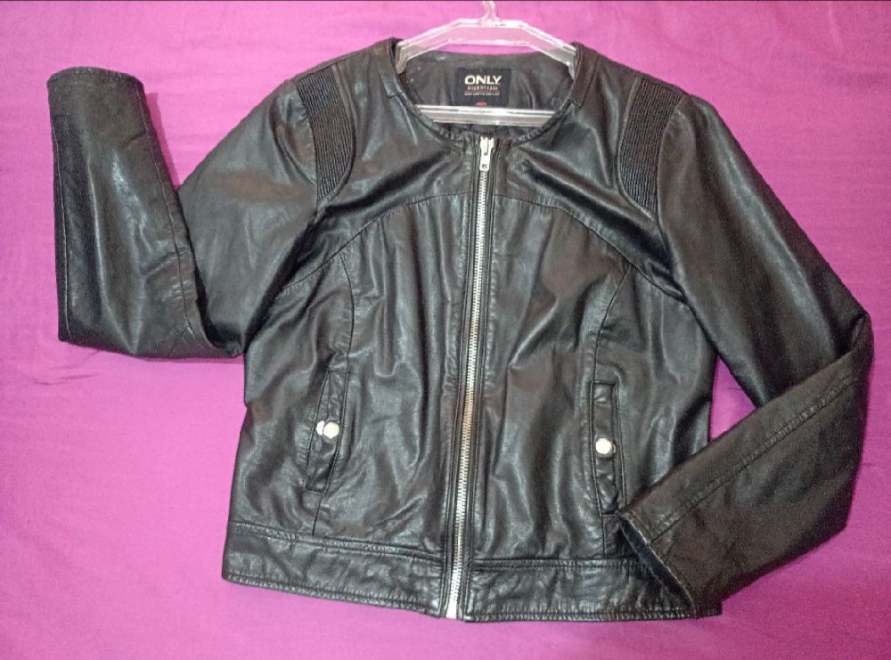 Veste simili cuir noir 
