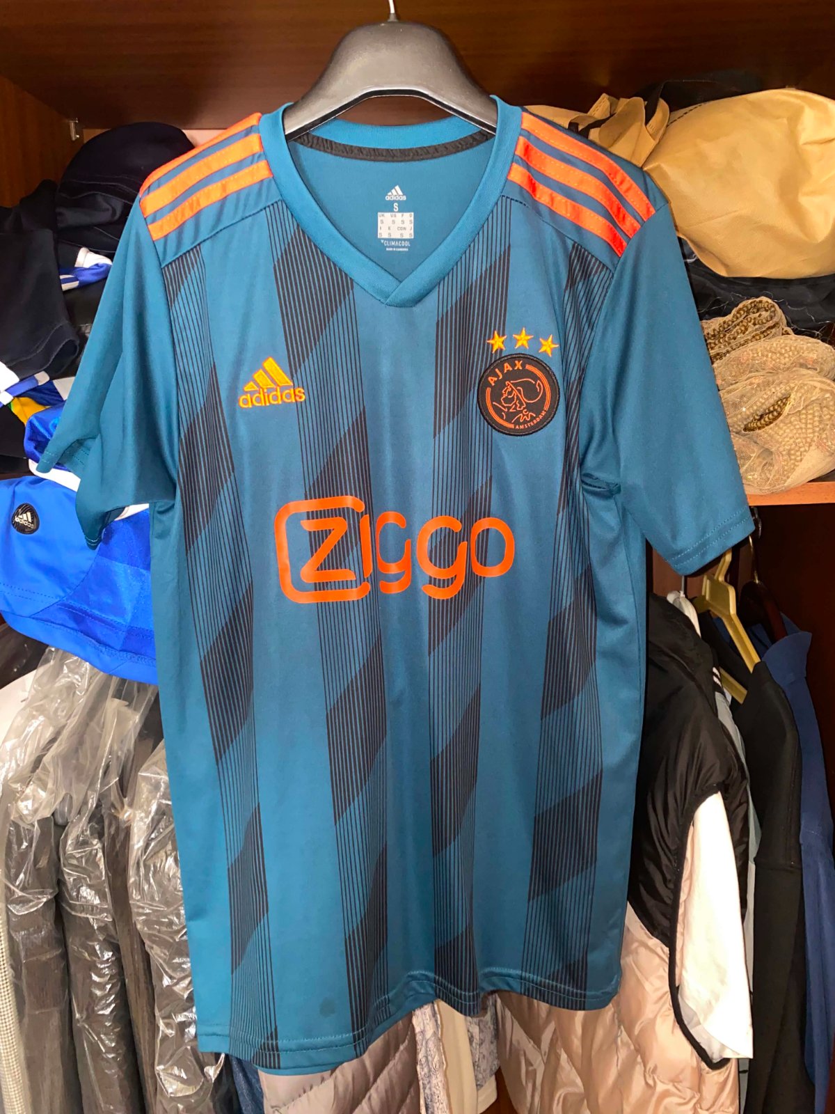 Ziggo Green Ajax Jersey Ajax 21-22 Away Kit 