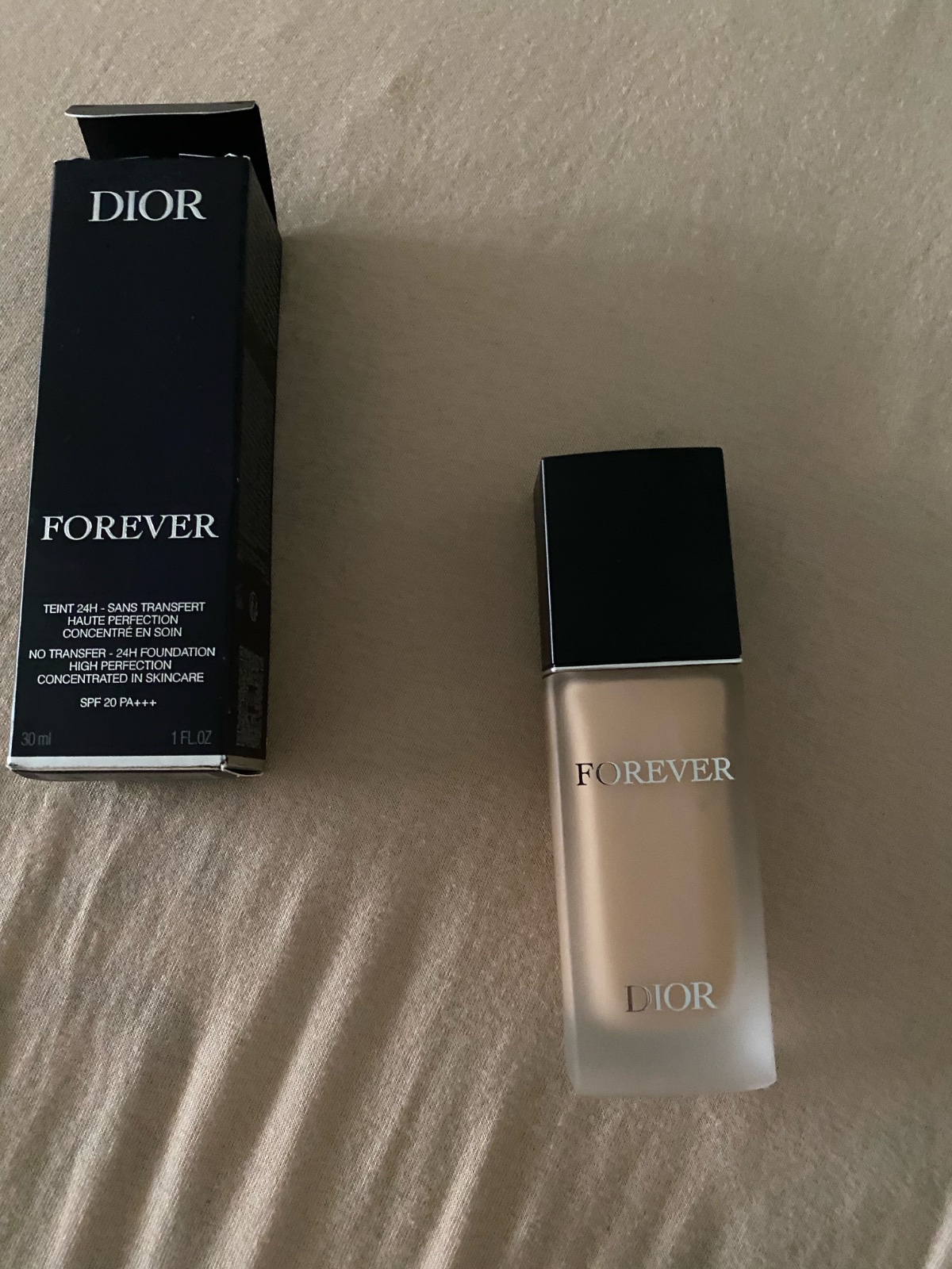 Fond de teint Dior neuf (sans transfert) 