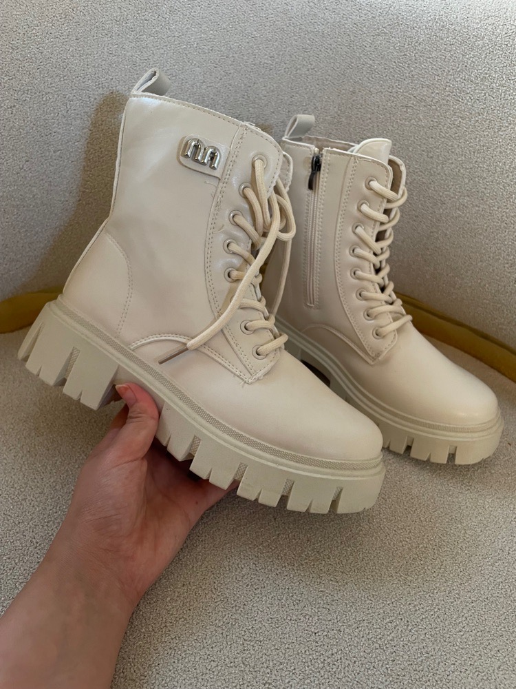 Bottes Femmmes🤍