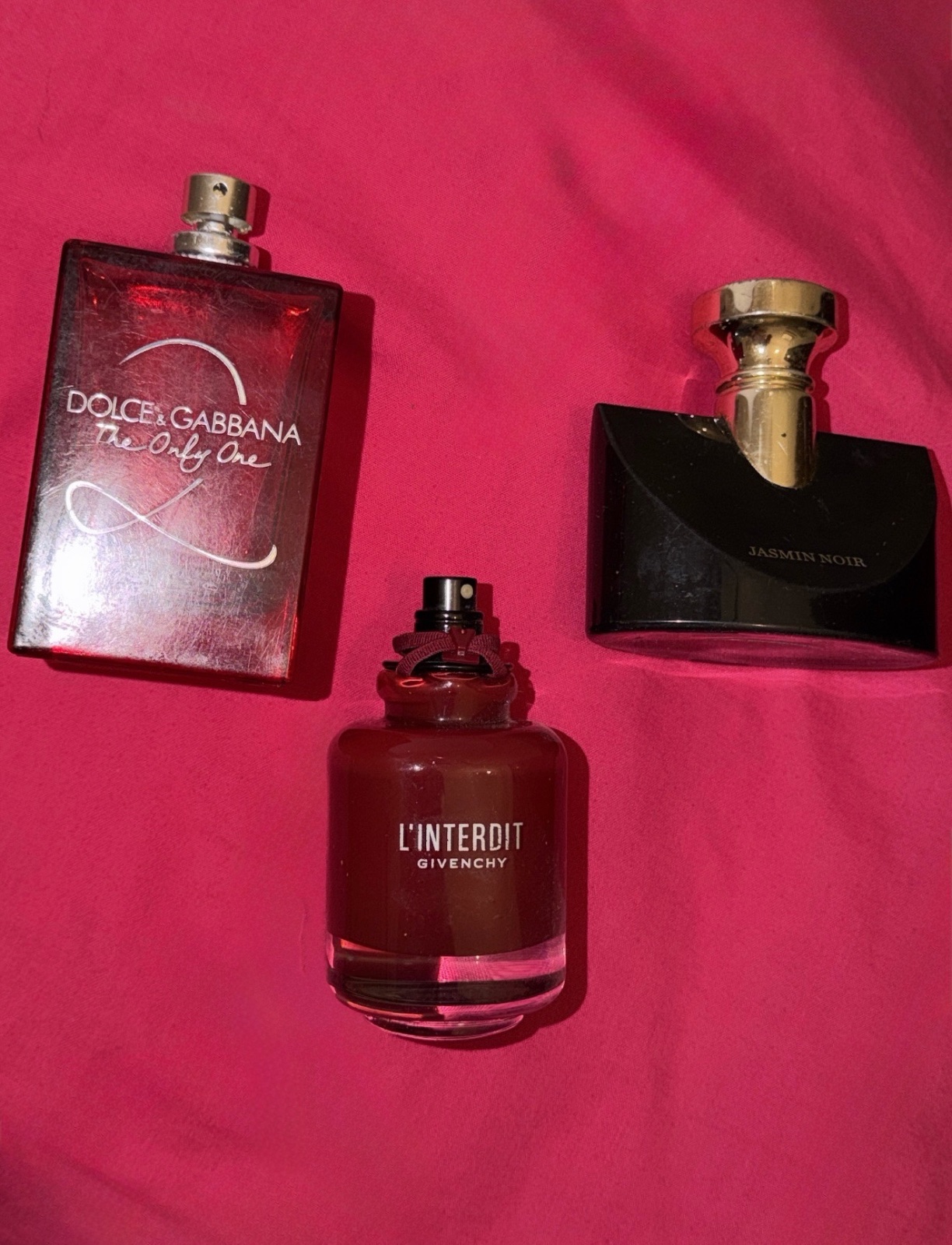 Des flacons (L'interdit Givenchy,Bulgari,Dolce&Gabbana)