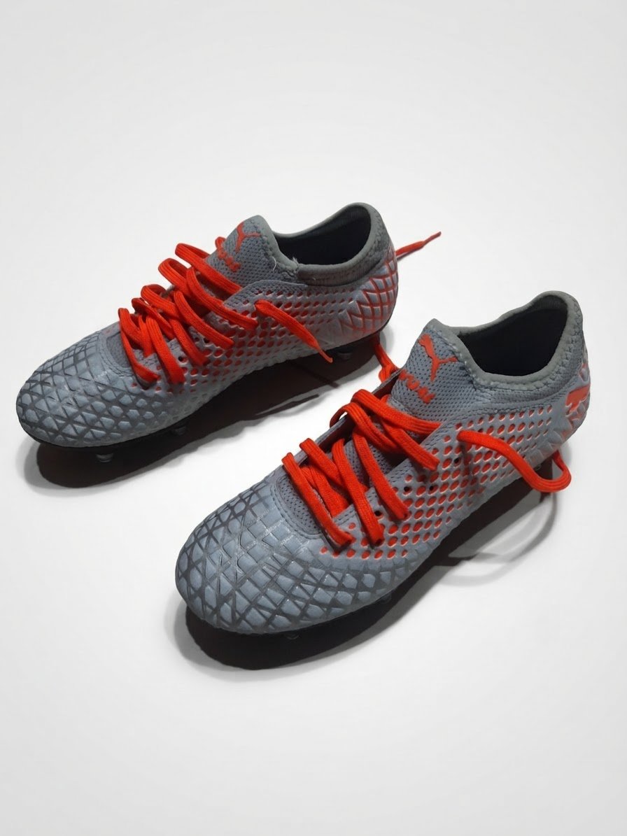 Crampons Puma Future 2.1 NETFIT SG JAMAIS PORTE ,pointure 37