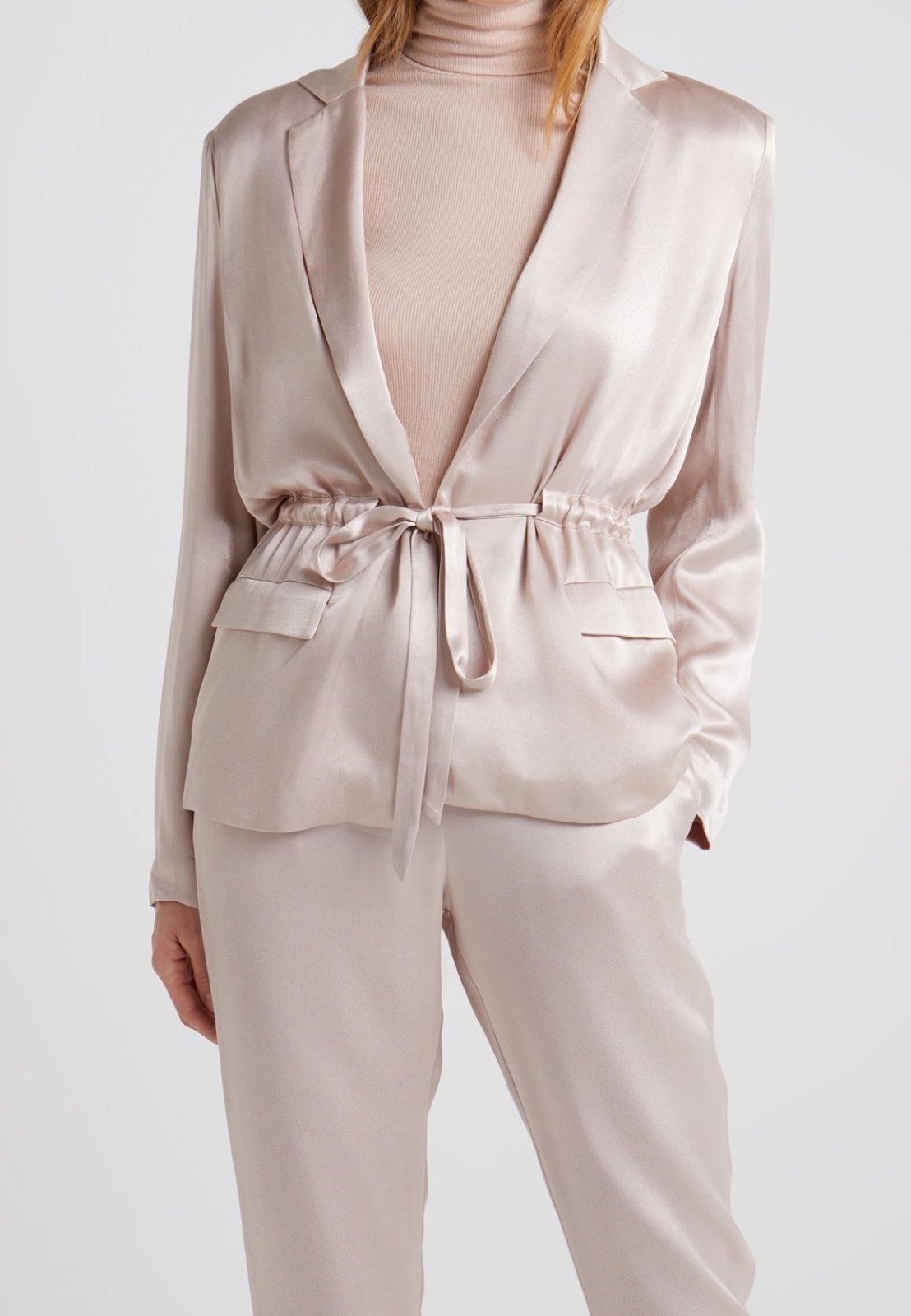 Blazer satinée hm
