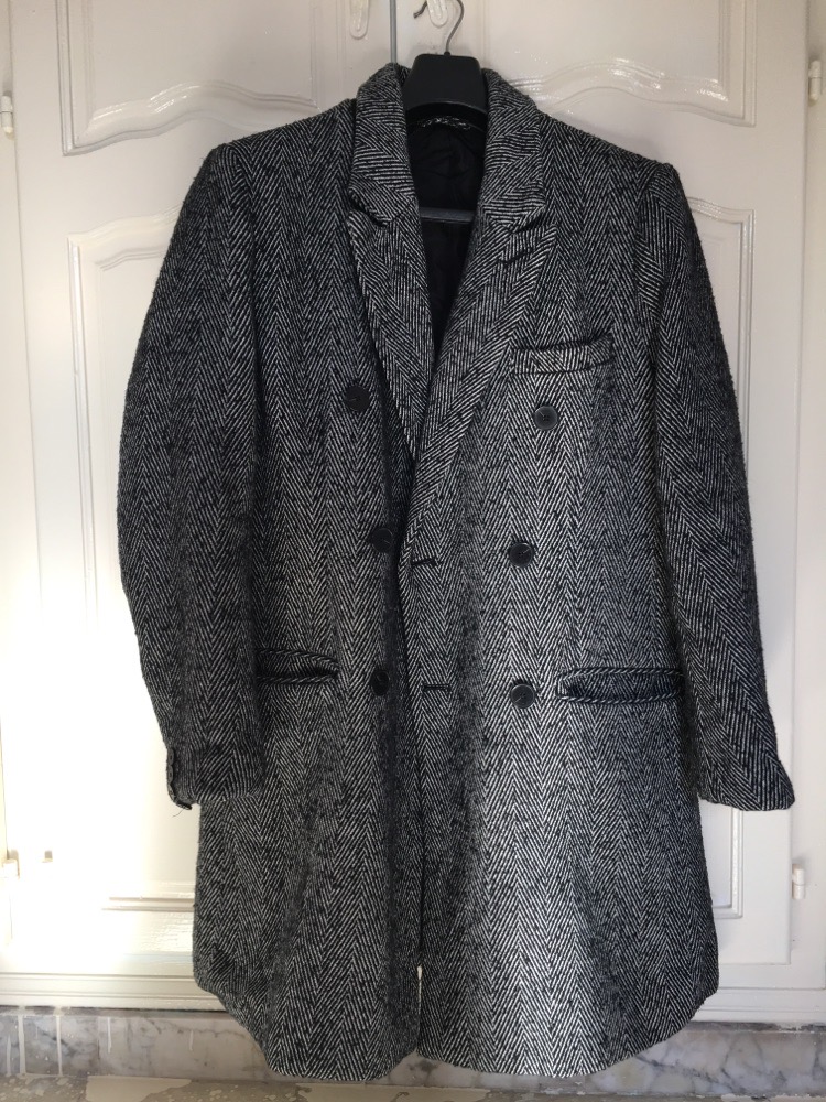 Manteau noir en très bon état