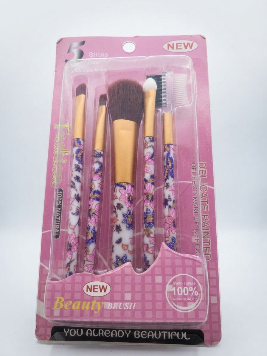 Makeup brush 