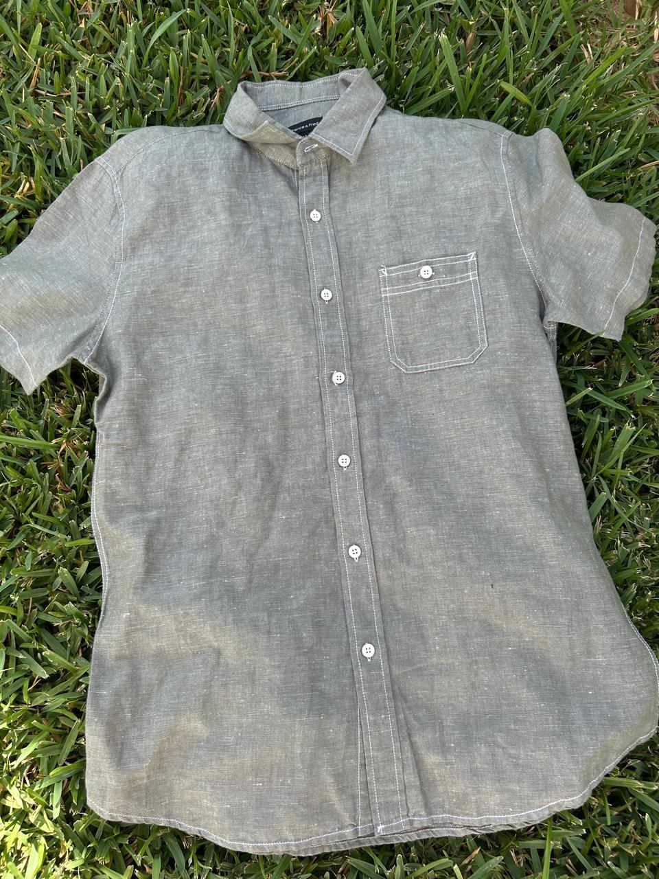 Chemise homme manches courtes couleur vert olive – neuf😍😍