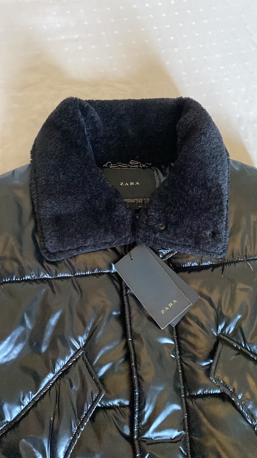 Doudoune sans manches Zara – Neuve avec étiquettes – Taille L