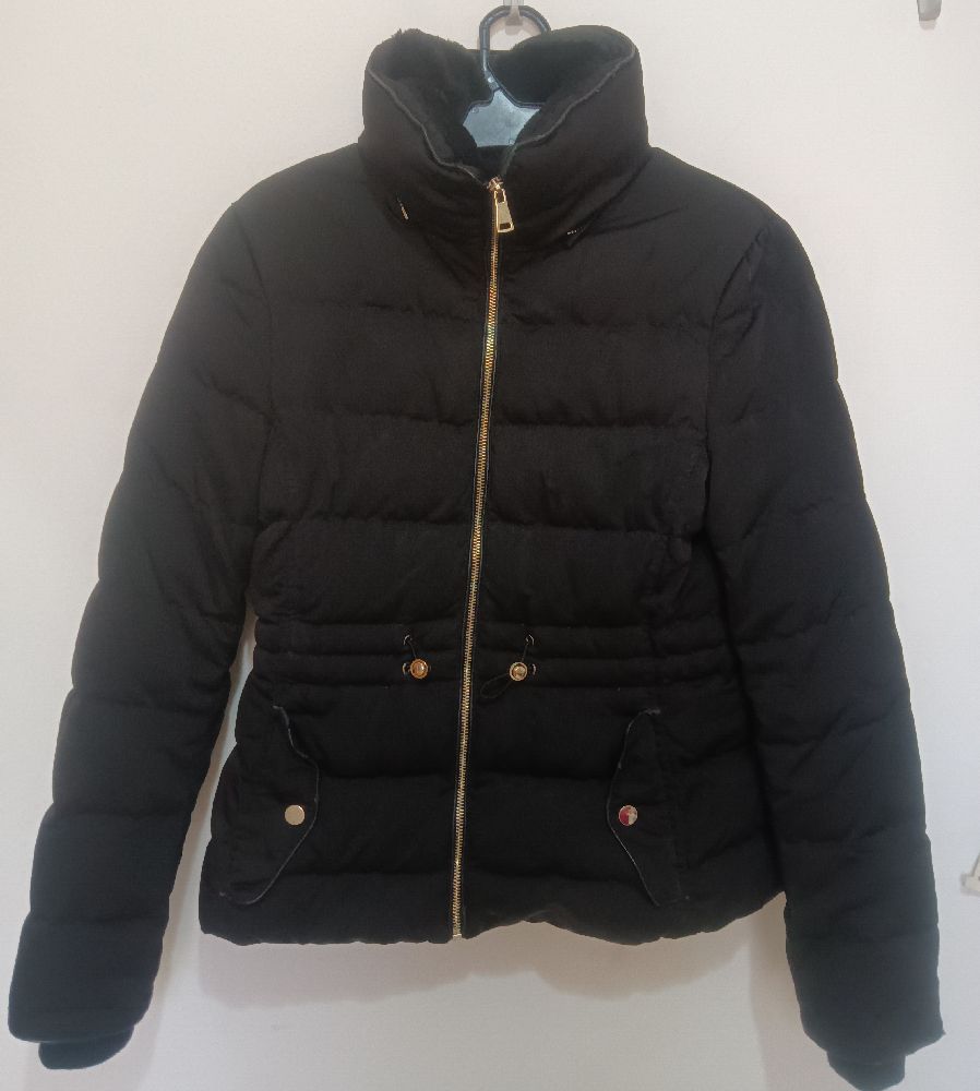 Veste Zara noire - bon état.