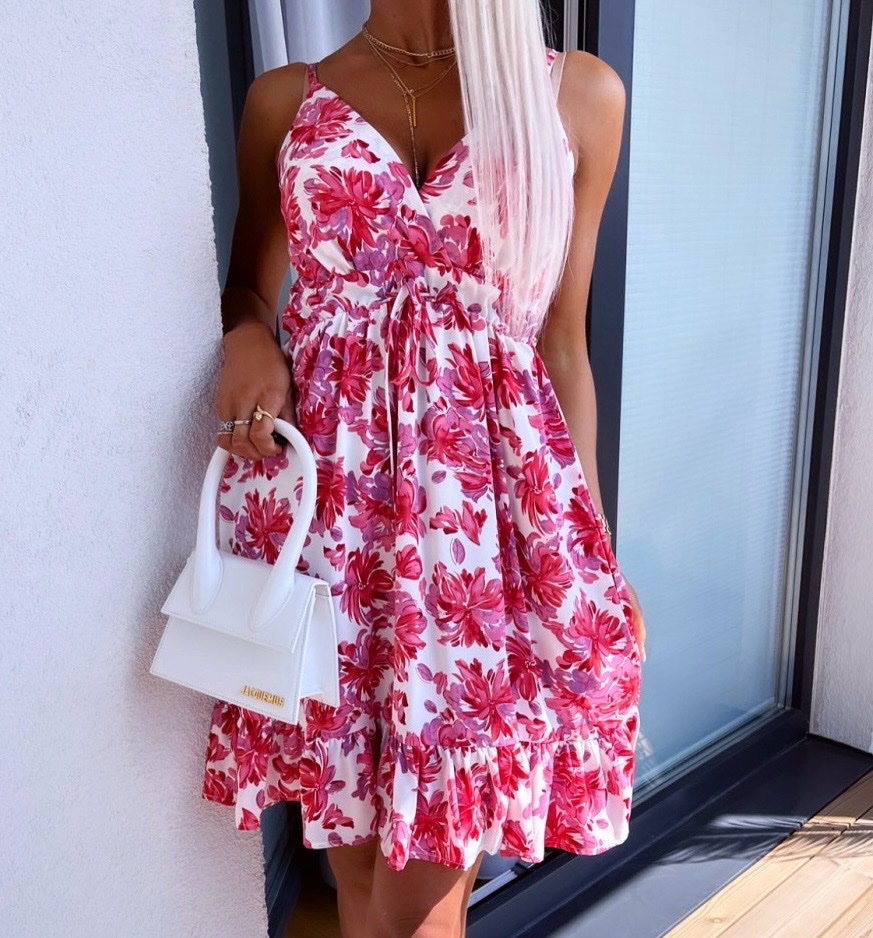 Robe fleurie rose et blanche 
