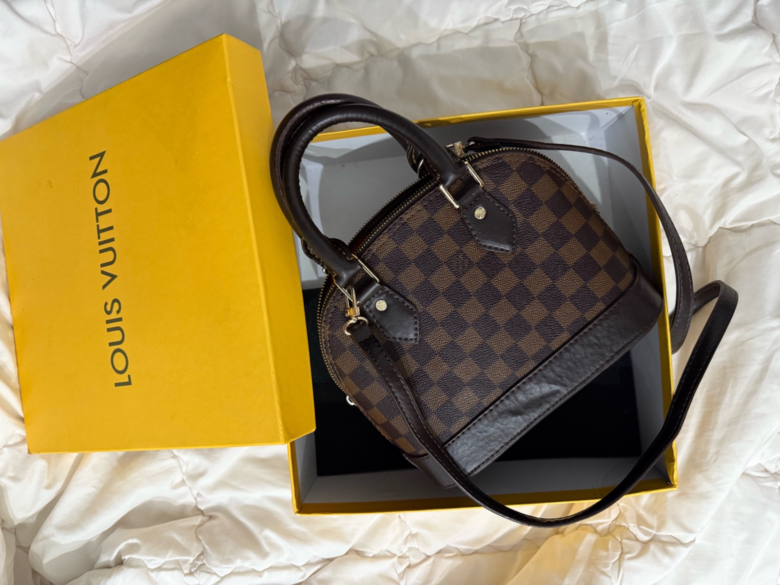 A vendre sac LV 