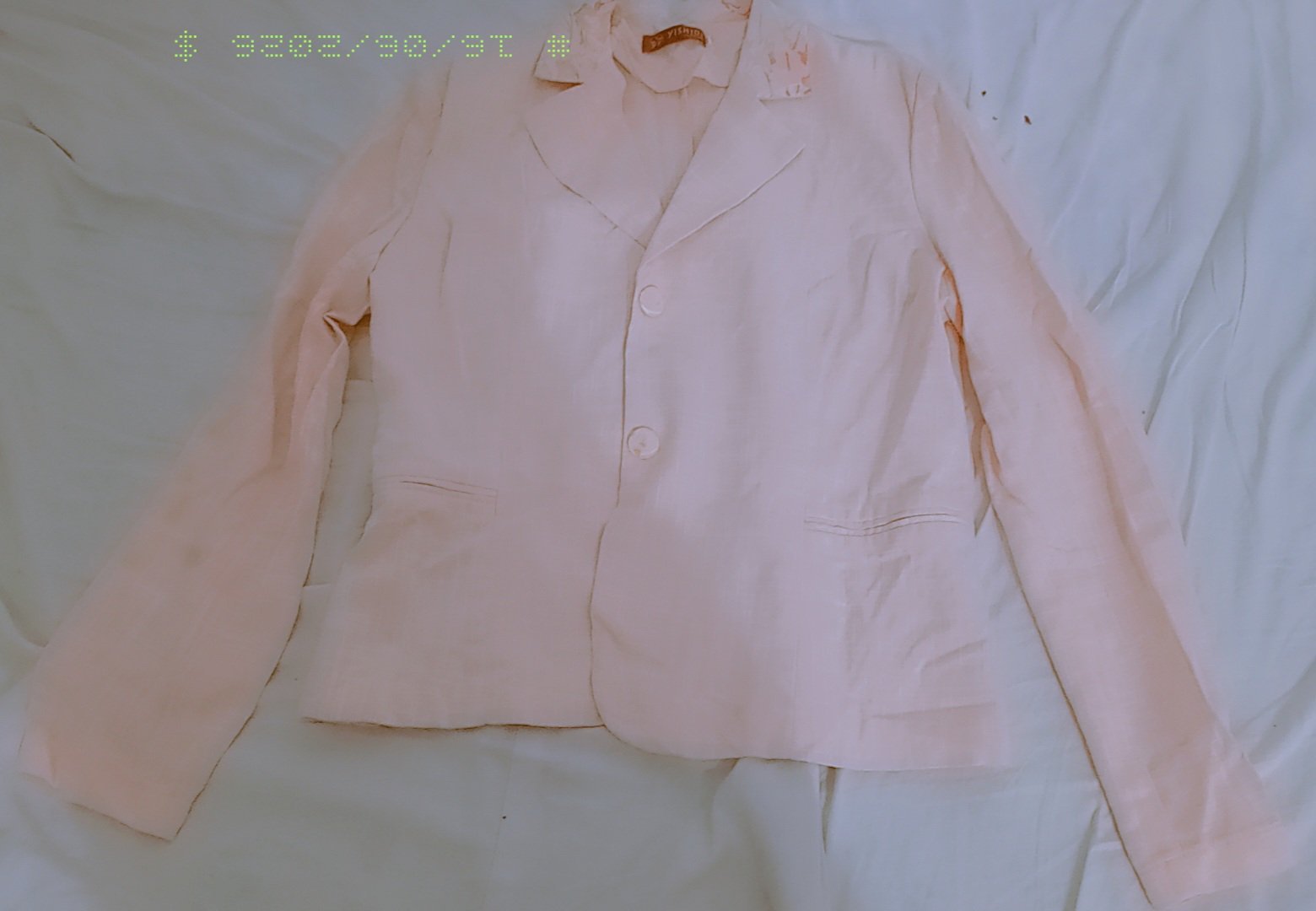 Ensemble Élégance Rose poudré  *1. Blazer "Rose Élégance"*    *2. Jupe "Fleur de Printemps"*    *3. Top "Bretelles Dentelle"*