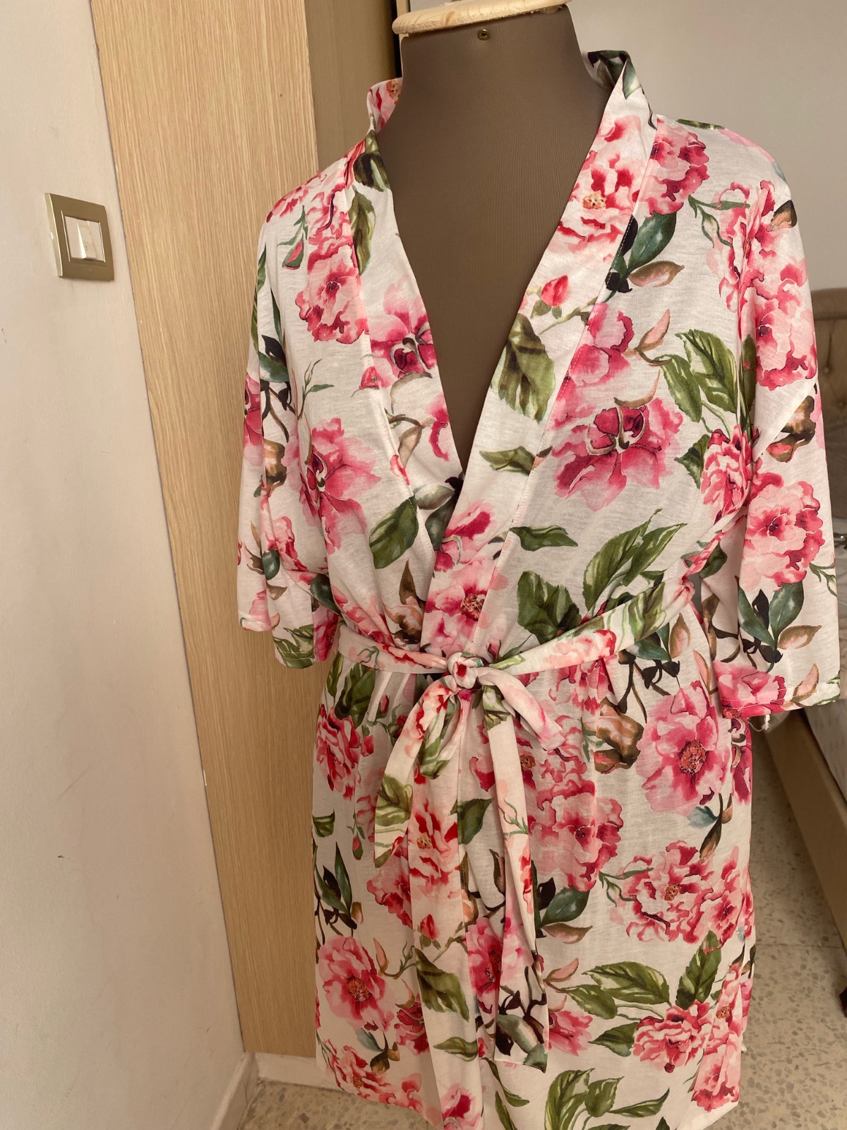 Robe de chambre fleurie demi manche 