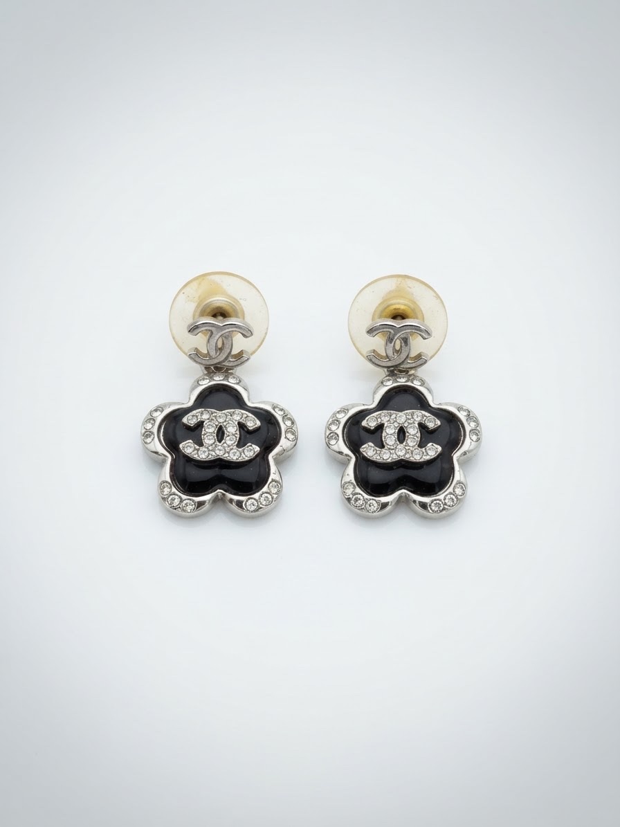 Boucle d'oreilles Chanel manque 1 fasse