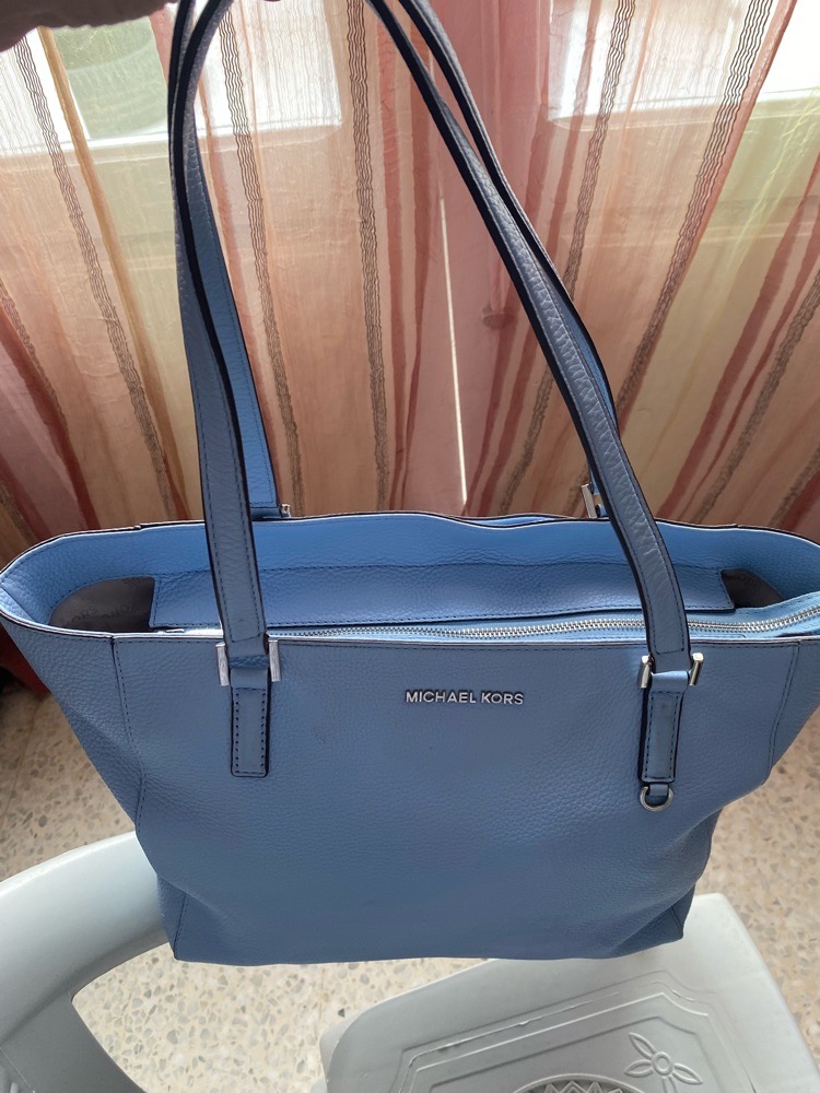Sac michael kors comme neuf avec carte d'authentiquité