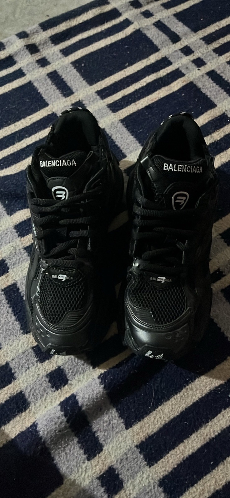 Balenciaga runner