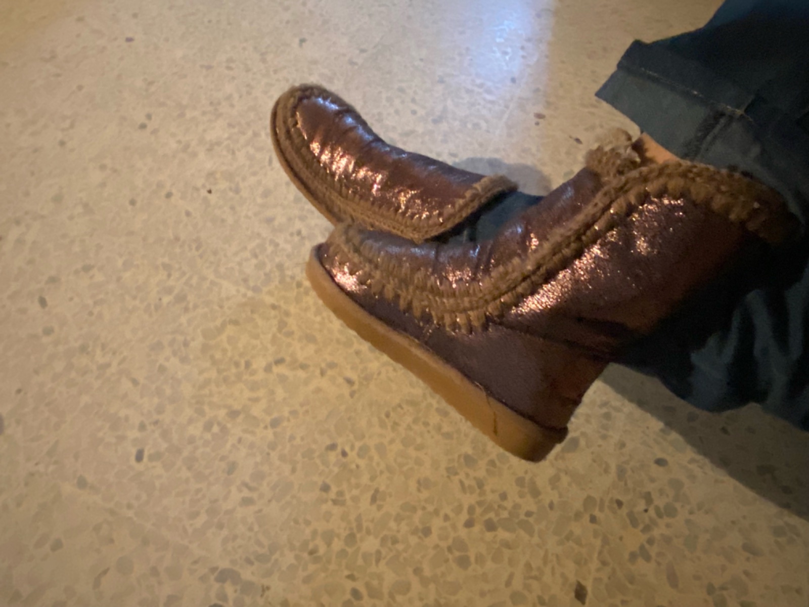 Bottines dafdoufa metalisee style ugg 36