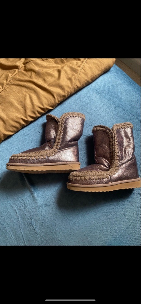Bottines style ugg marron 36