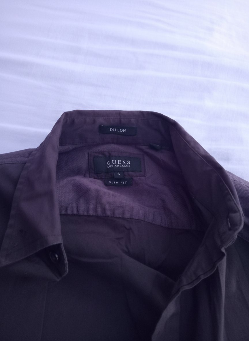 Chemise Guess taille s coureur noir et gris