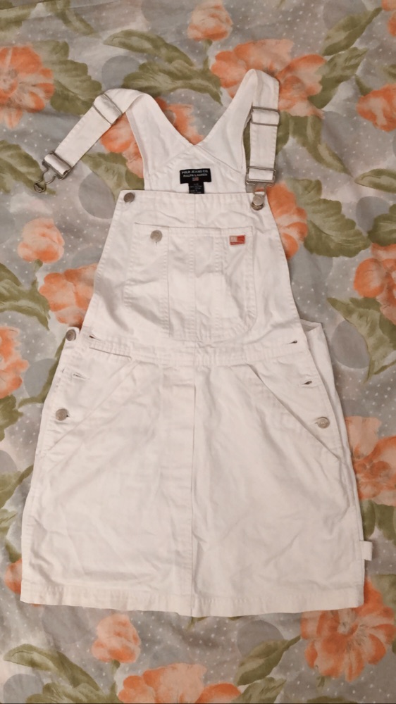 salopette jupe blanche