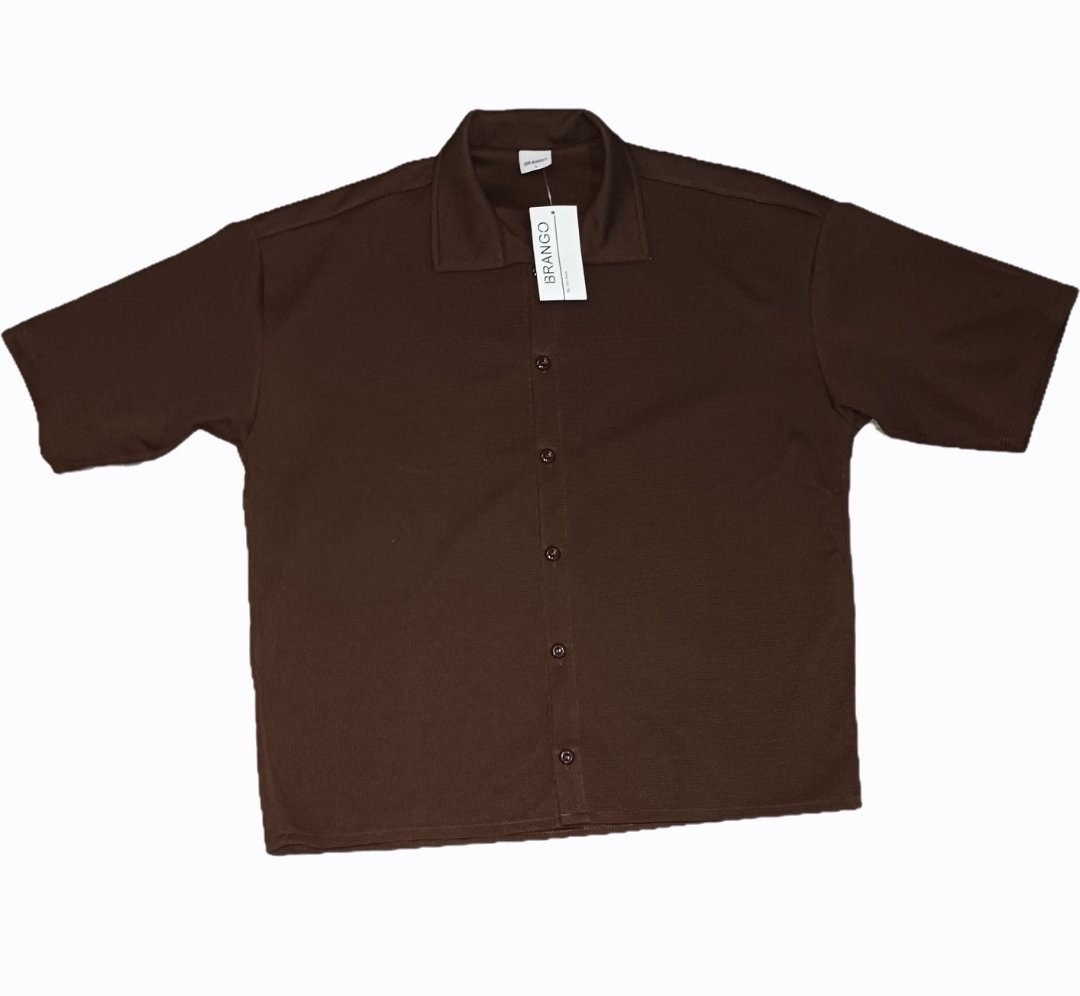 Chemise avec ticket très bonne qualitée