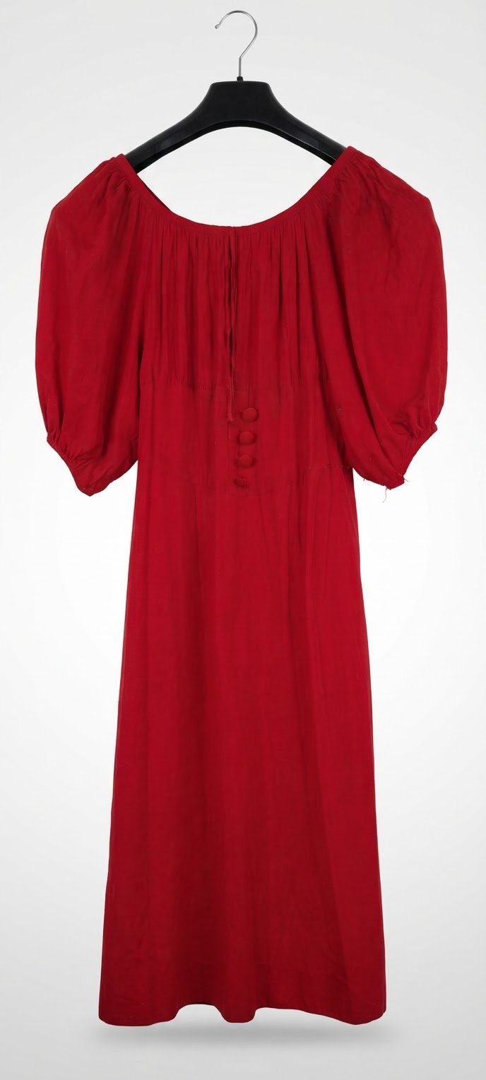 Superbe robe longue rouge à manches bouffantes / Style Bohème Chic