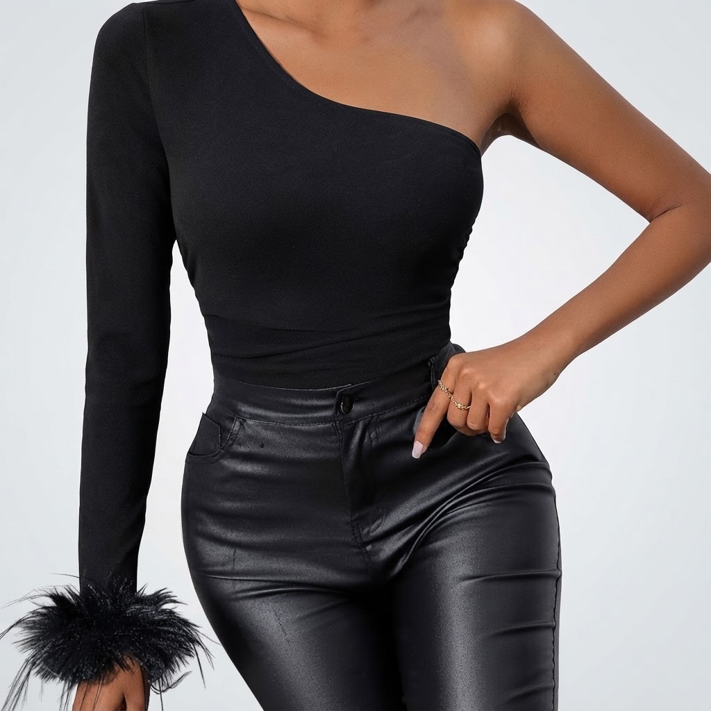 Pull noir chic S-M