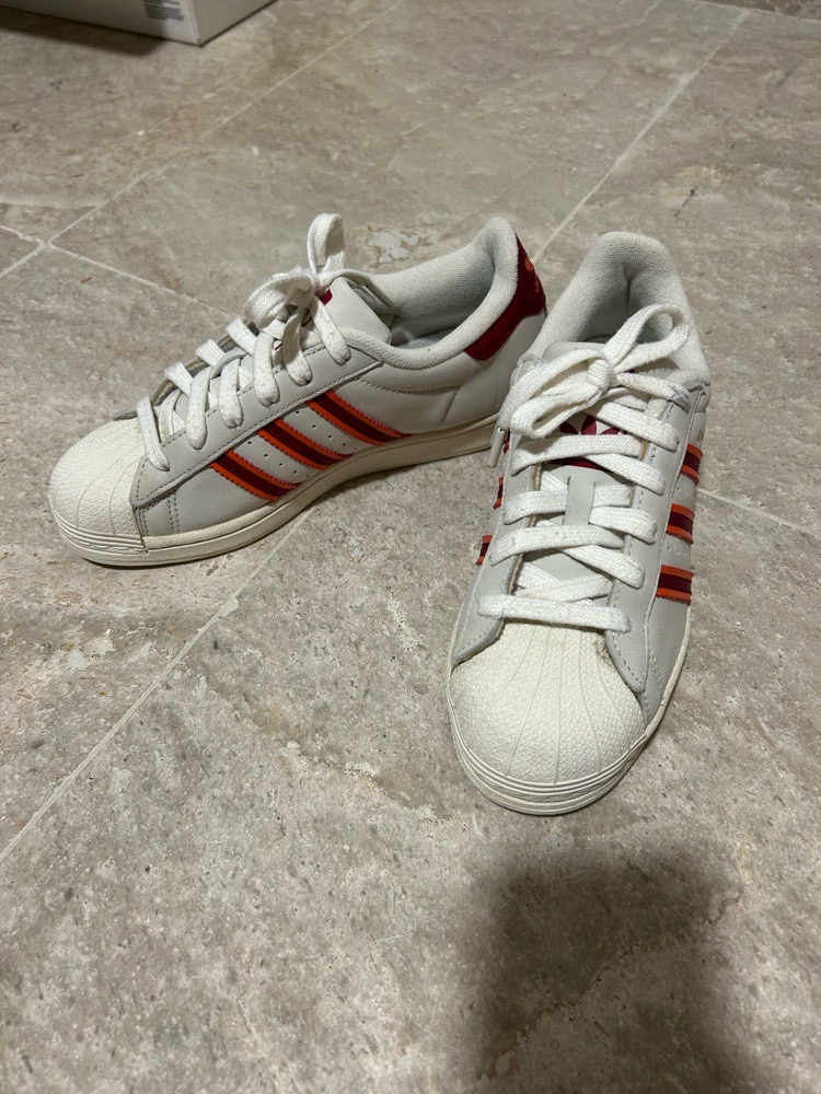 Baskets Adidas